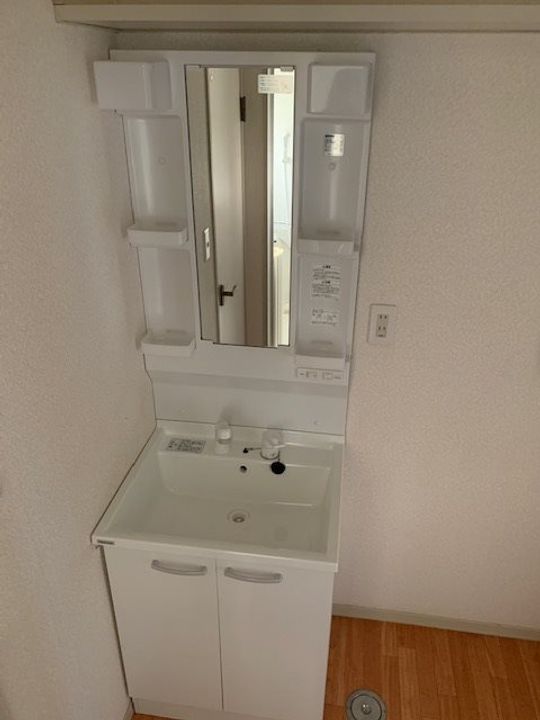 フレグランスウズキの内装