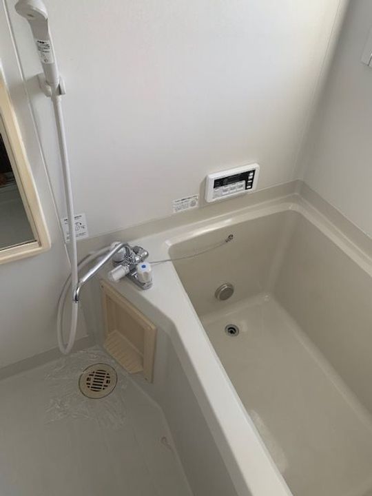 フレグランスウズキの風呂