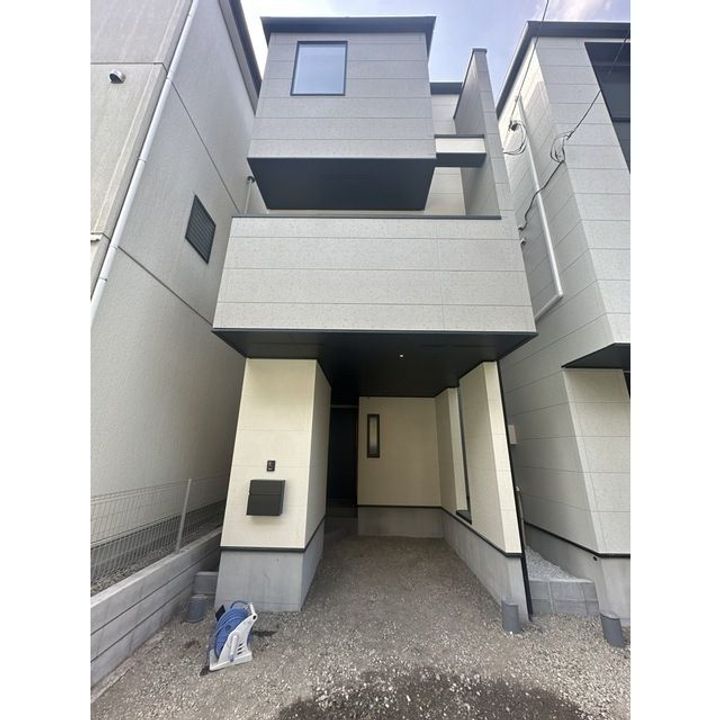 神奈川県横浜市旭区万騎が原(一戸建)の賃貸物件の外観