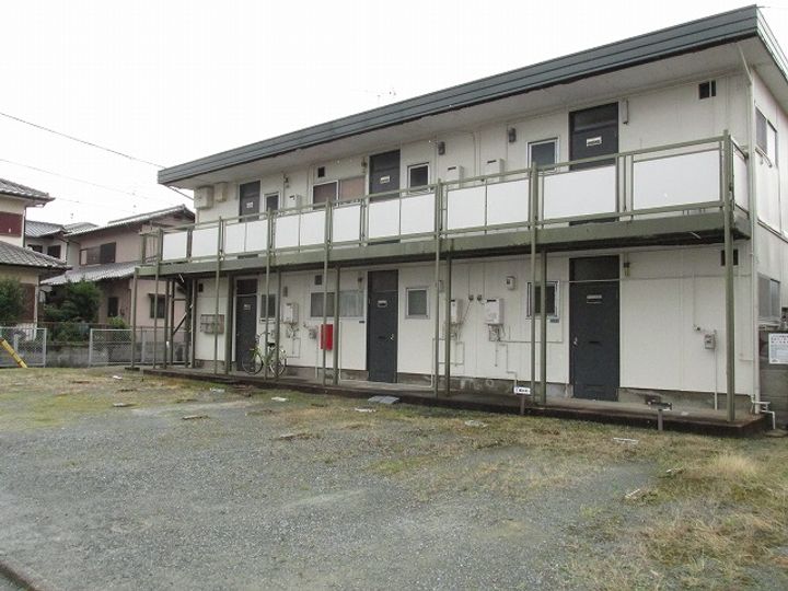 林アパートの外観