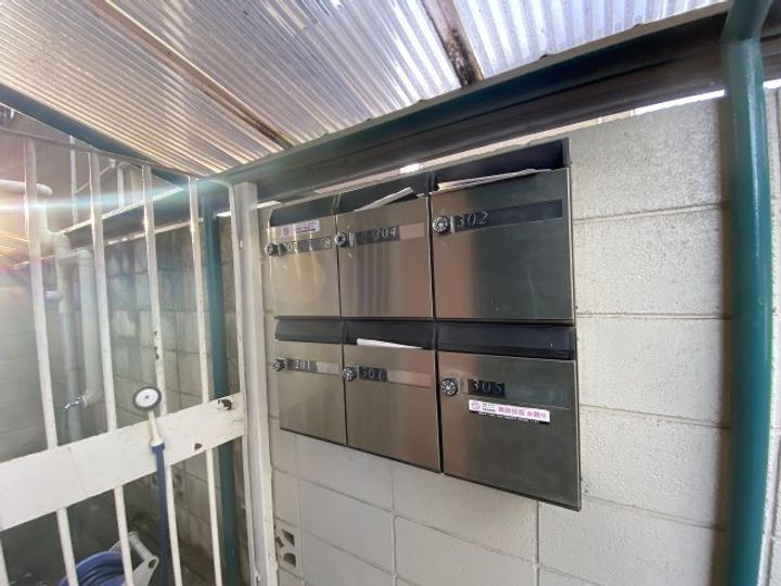 石田ビルの地図