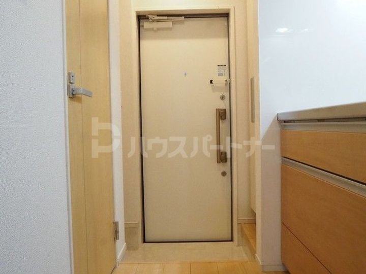 ライジング・プレイスの玄関