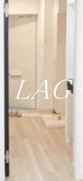 第1ビューラー方南の玄関