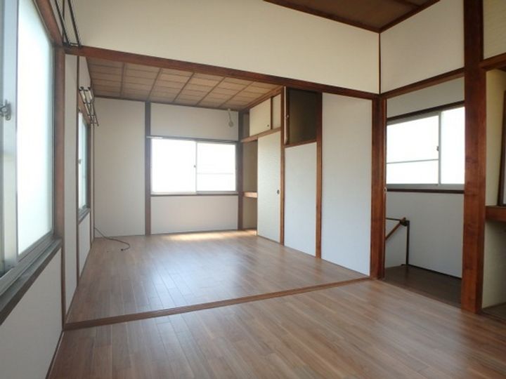 広島県広島市西区己斐上3(一戸建)の賃貸物件の居間