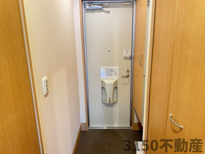 岐阜県岐阜市須賀3(アパート)の賃貸物件の玄関