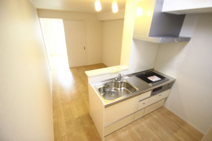 フォースアベニューのキッチン