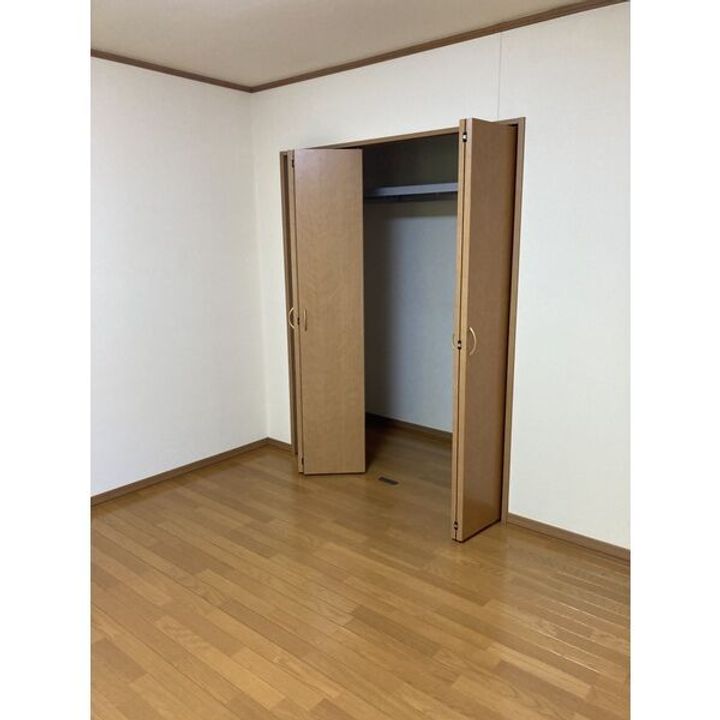 リーズ・アクトの内装
