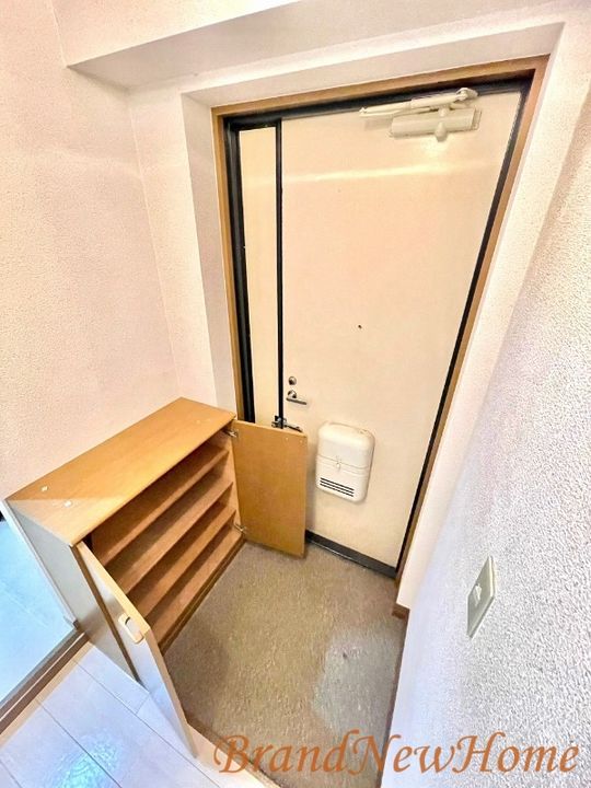 グランディールしののめの玄関