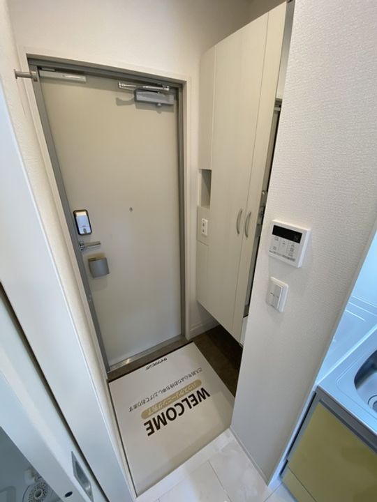 千葉県浦安市海楽1(アパート)の賃貸物件の玄関