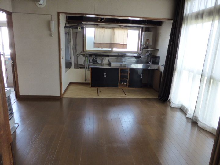 北海道帯広市東二条南25(一戸建)の賃貸物件の居間