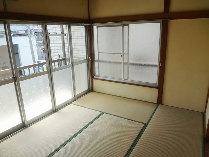 星野荘の居間