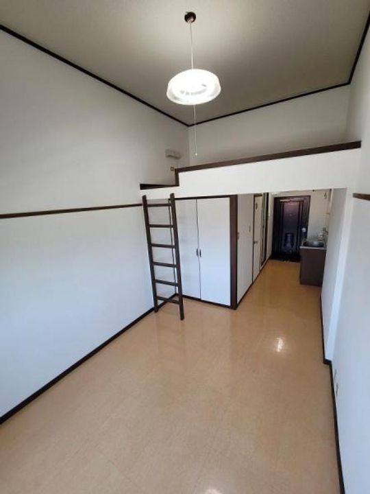 プレステージの居間