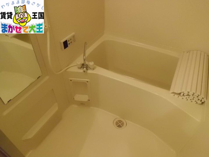 花屋敷ビルの風呂