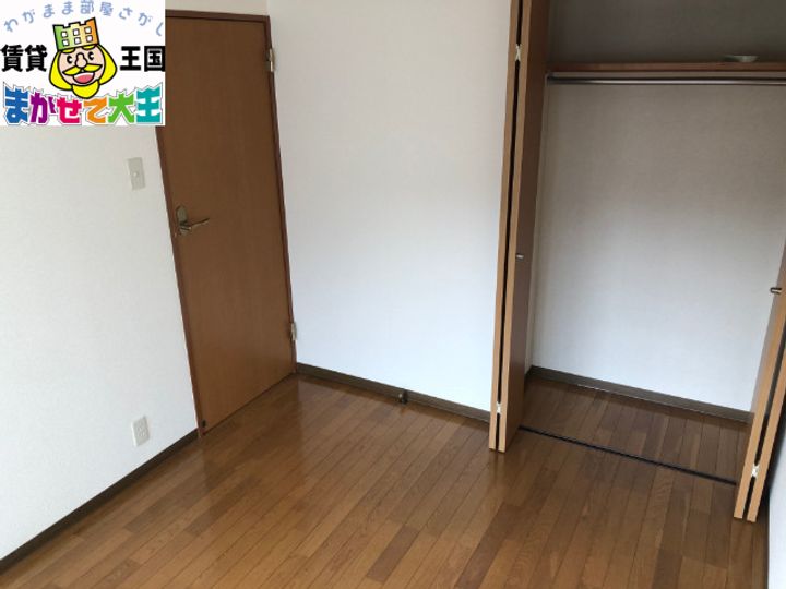 花屋敷ビルの内装