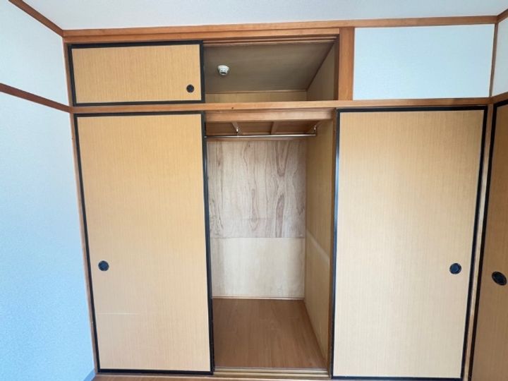 日比野ビルの内装