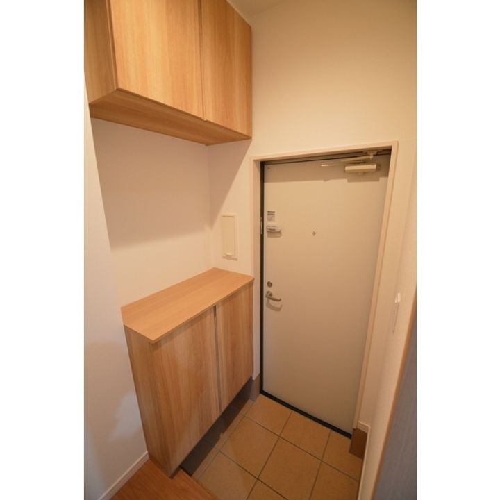 富山県富山市赤田(一戸建)の賃貸物件の玄関