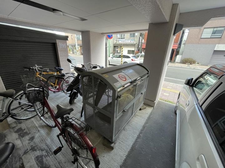 ウエストパレスの地図