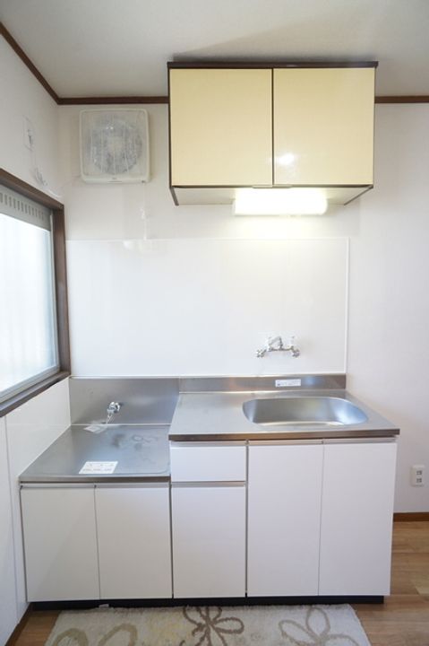 猪方ハウスのキッチン
