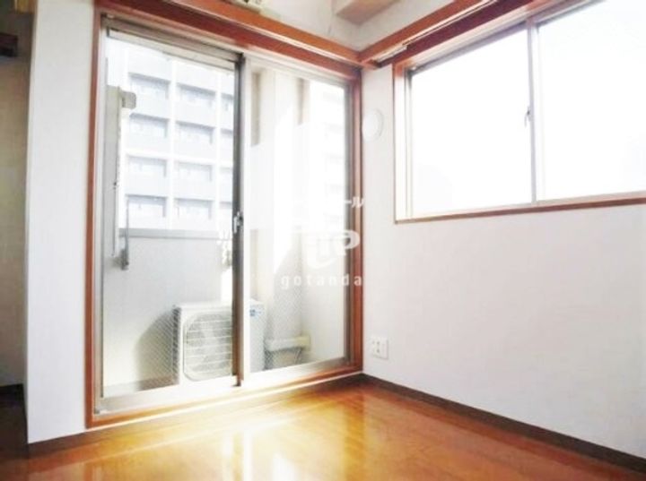 東京都大田区南蒲田2(マンション)の賃貸物件の居間