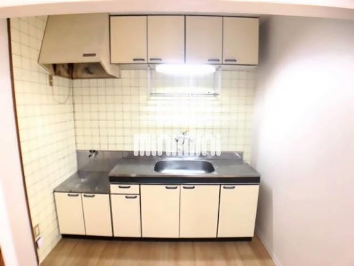 ゴールデン林のキッチン