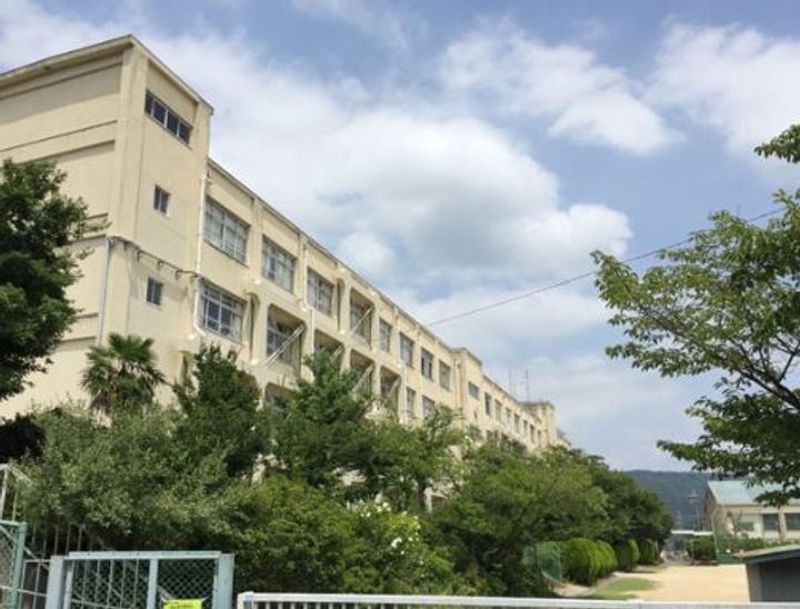 大阪府高槻市日吉台七番町(一戸建)の賃貸物件の周辺