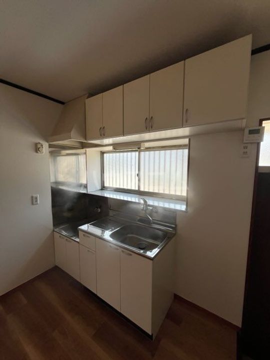 静岡県浜松市中央区高丘西3(一戸建)の賃貸物件のキッチン