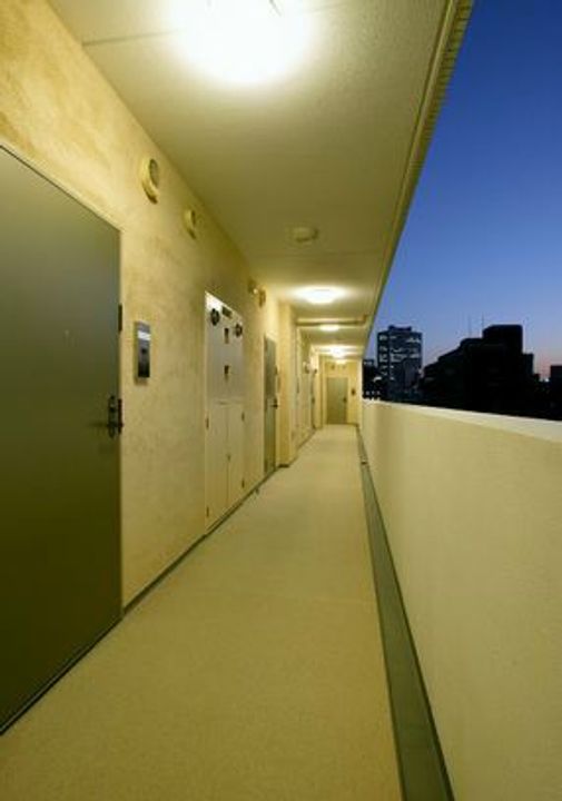 東京都港区芝3(マンション)の賃貸物件の地図