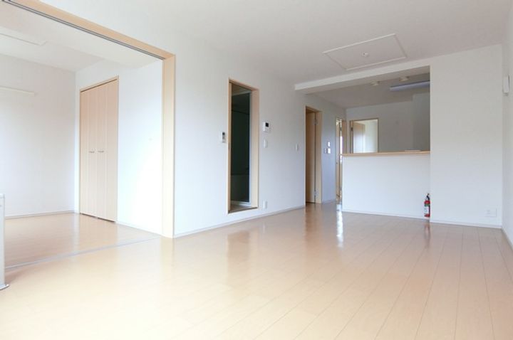 北海道岩見沢市緑町3(アパート)の賃貸物件の居間