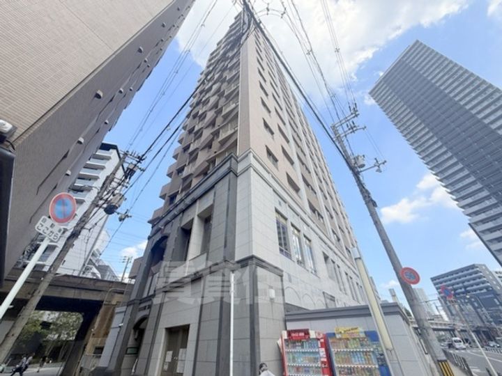 エステムプラザ梅田・中崎町2の外観