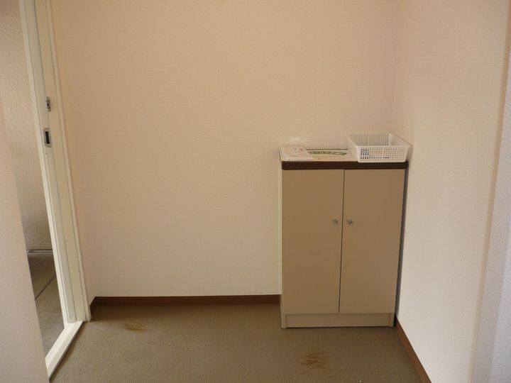 メゾン松尾の玄関