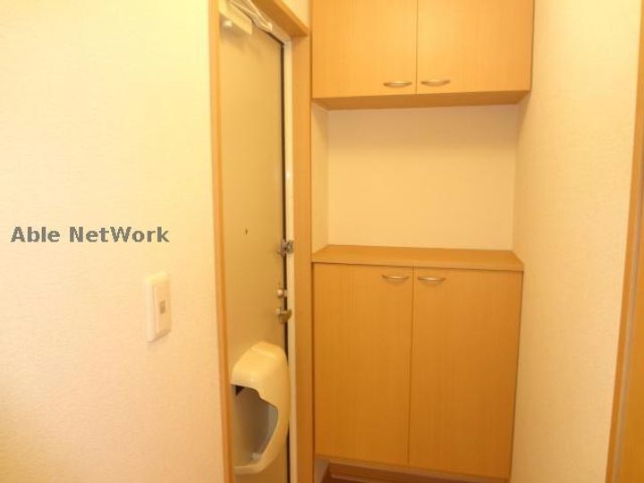 フルール・ド・スリジェの玄関