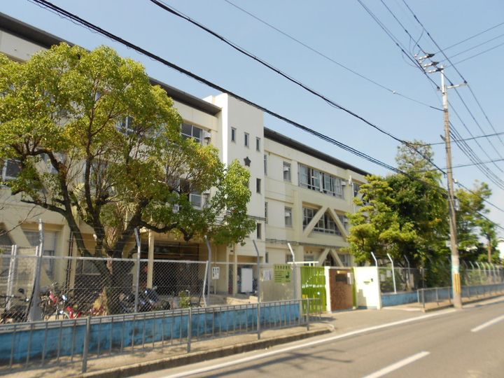 WESTヒルズ神田の周辺