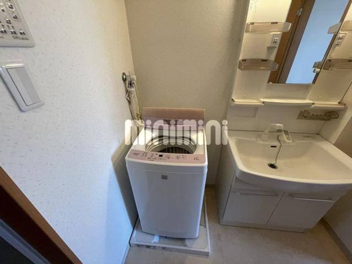 ファルダ不二ヶ丘の内装