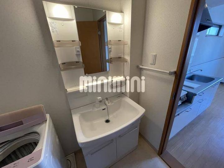 ファルダ不二ヶ丘の内装