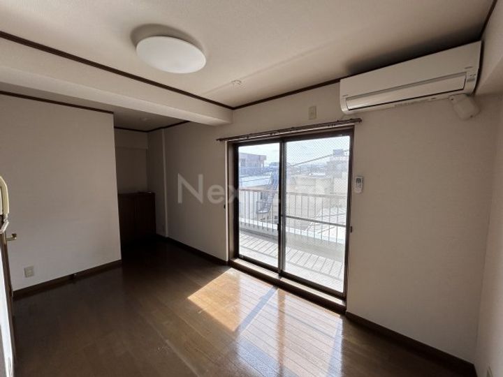 アクアレジデンス八王子第55の居間