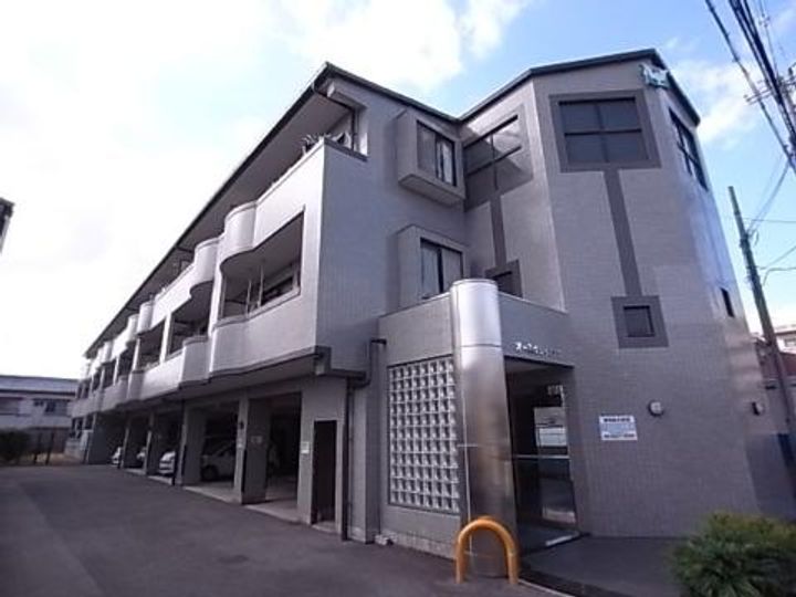 オースクレインIIの外観