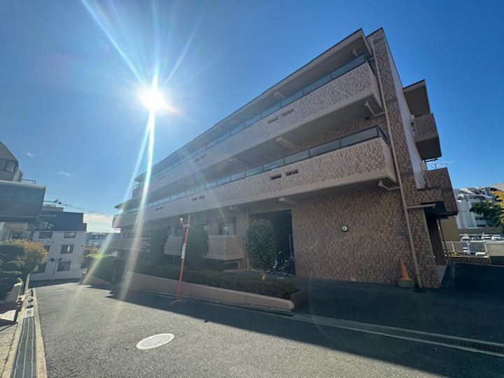 大阪府豊中市刀根山元町(マンション)の賃貸物件の外観