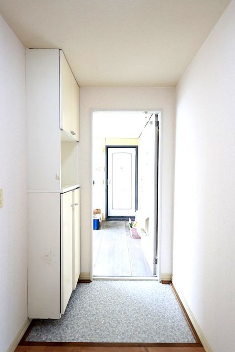 エクセルひかりの玄関