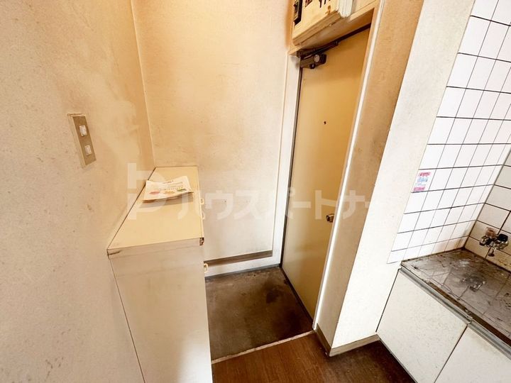 コーポエスペランサの玄関