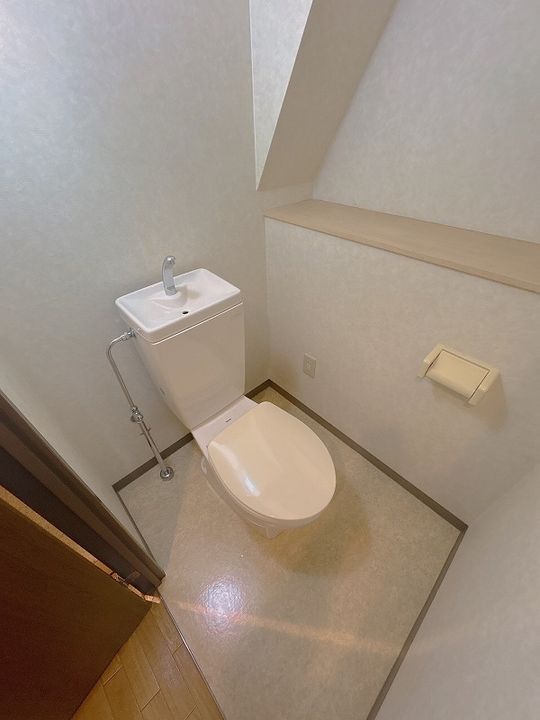 ピアの内装