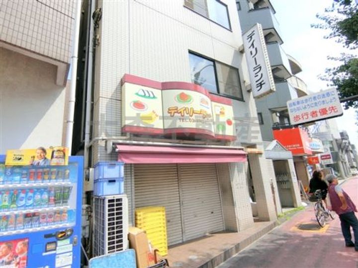 シーノイエの周辺