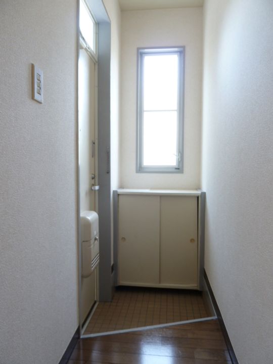 千葉県野田市上花輪新町(一戸建)の賃貸物件の玄関