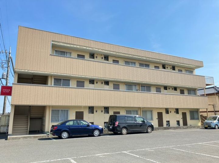 グランドハイツ赤城の外観