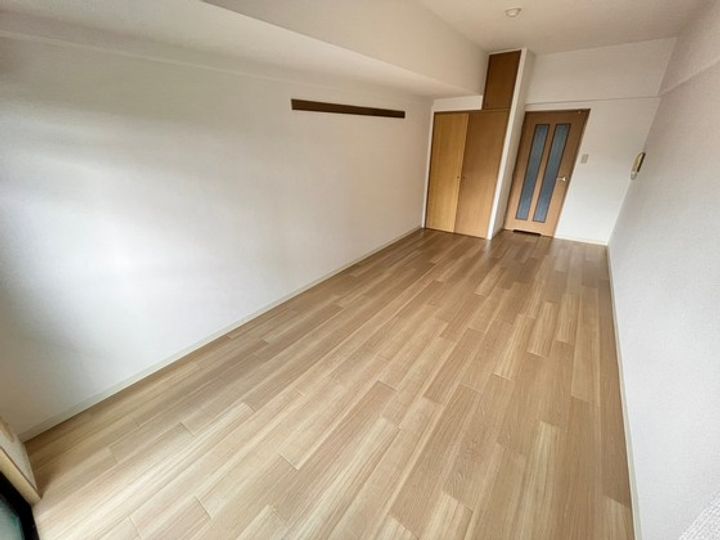 コンフォール下原の居間