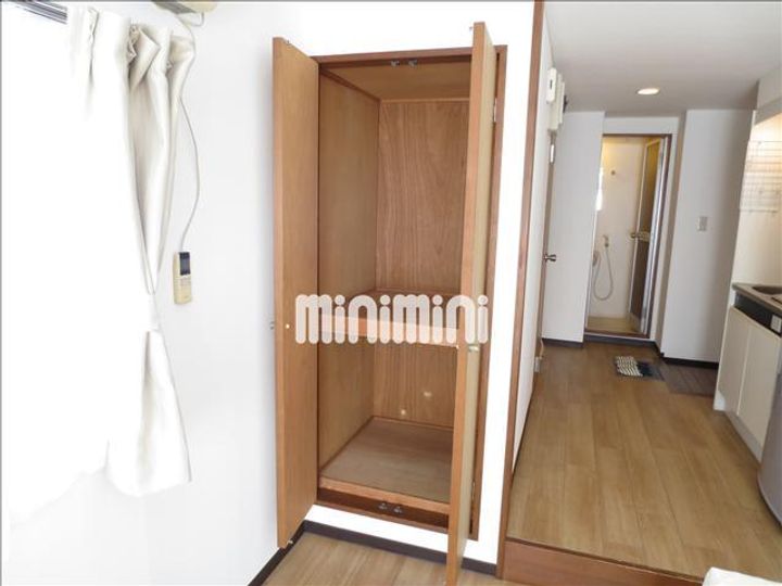 メゾントークの内装