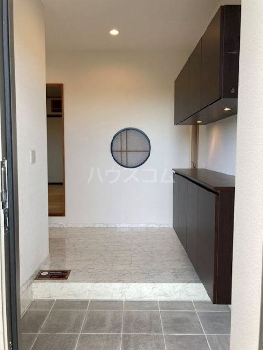 静岡県湖西市新居町中之郷(一戸建)の賃貸物件の玄関