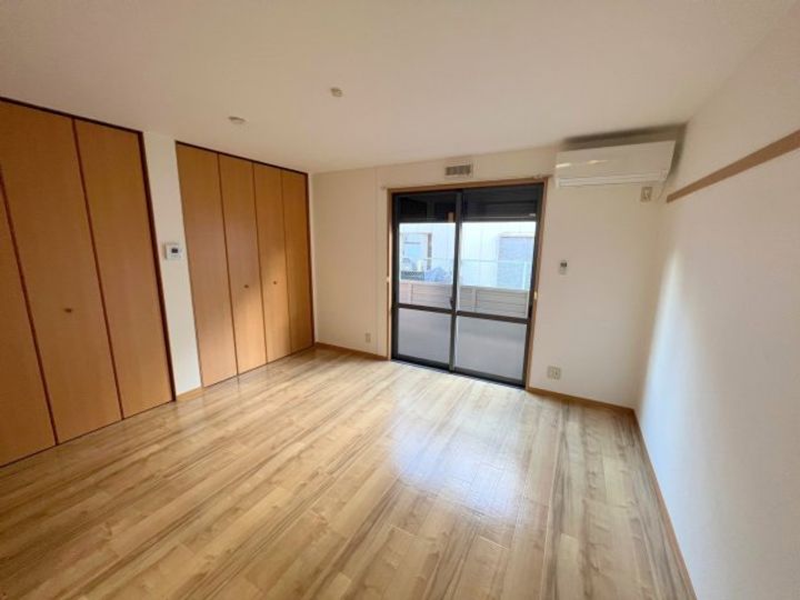 グランドール池島の居間