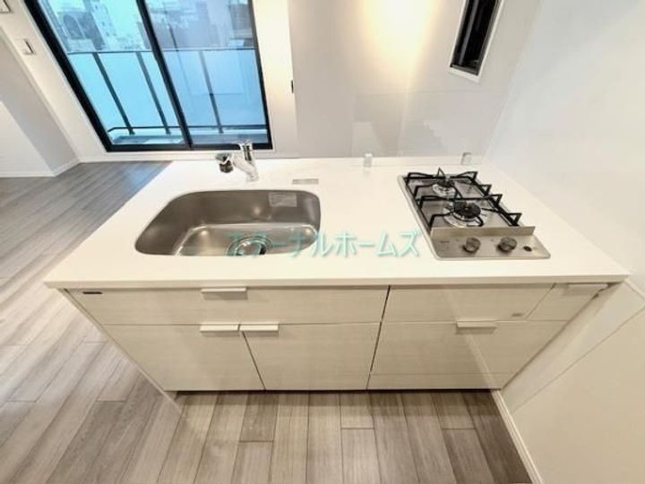 東京都新宿区四谷三栄町(マンション)の賃貸物件のキッチン
