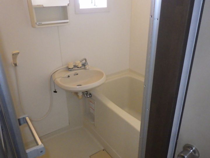 ドミー・ローザンヌの風呂