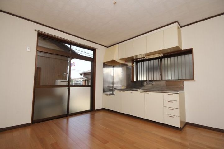 埼玉県久喜市久喜東4(一戸建)の賃貸物件のキッチン